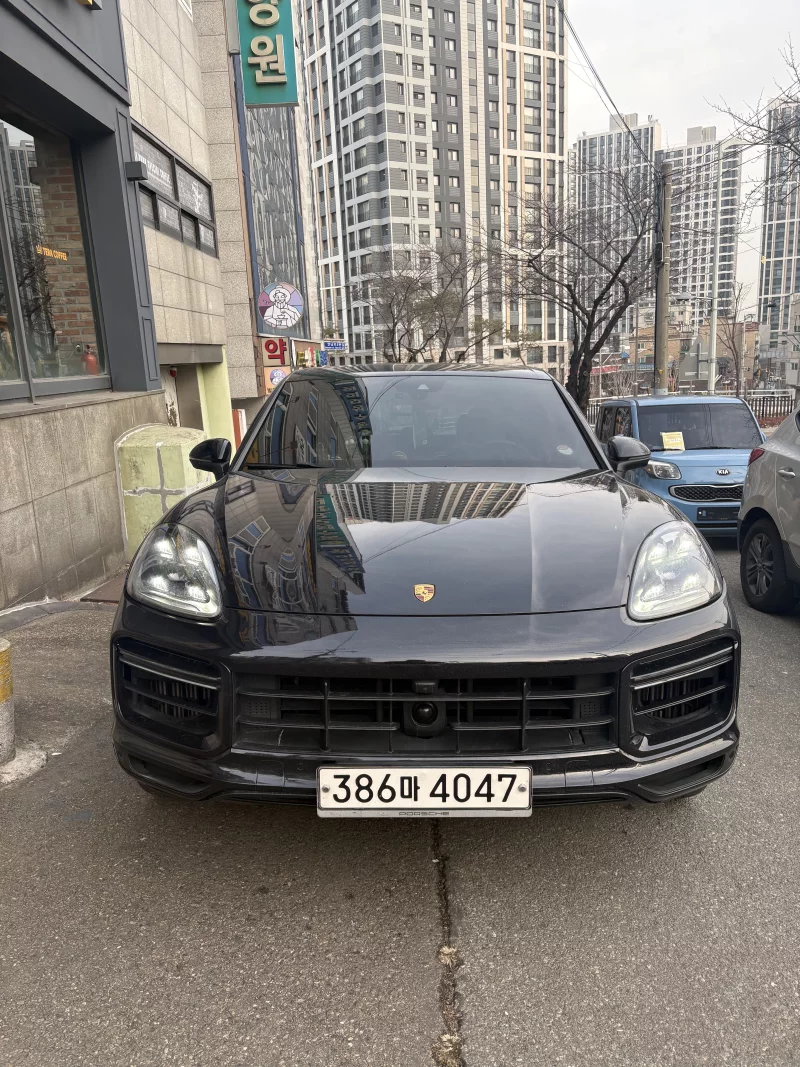 Porsche CAYENNE