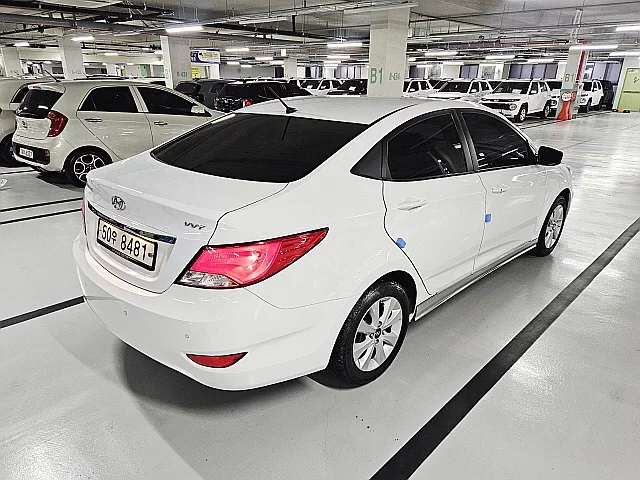 Hyundai Accent