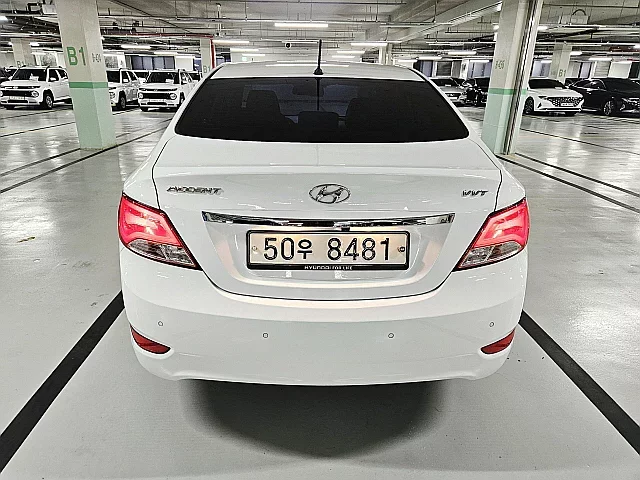 Hyundai Accent