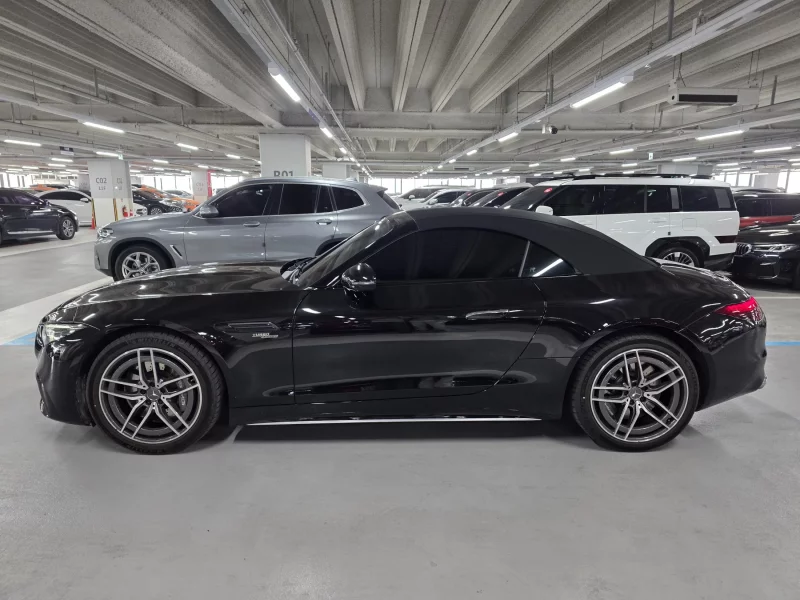 Mercedes-Benz SL-Class