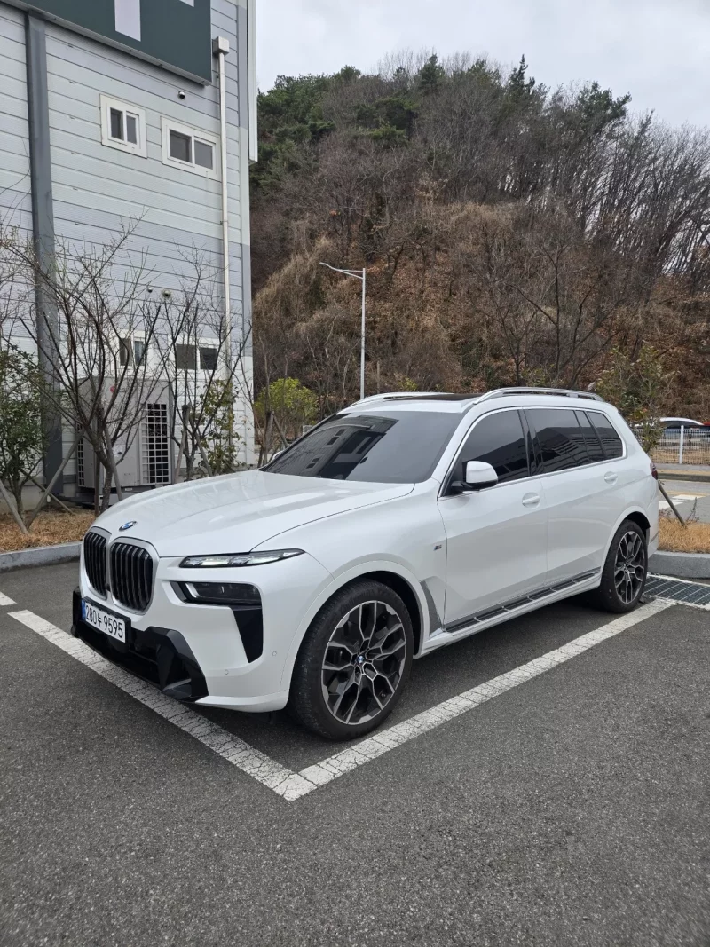BMW X7