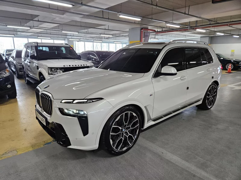 BMW X7