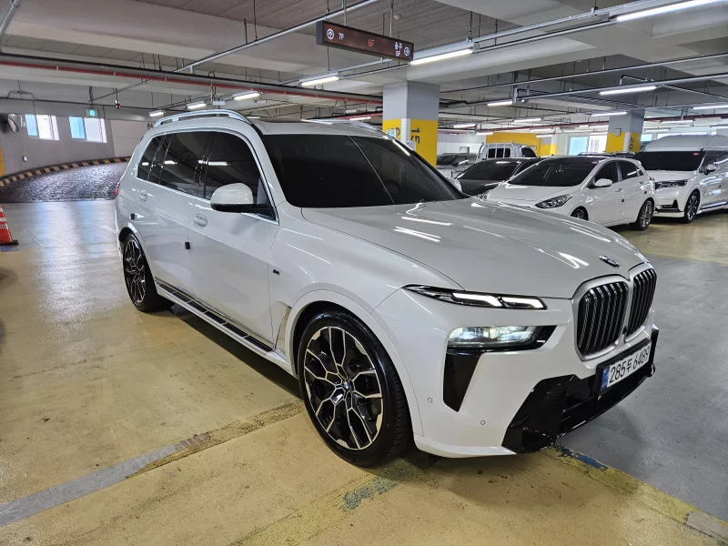 BMW X7
