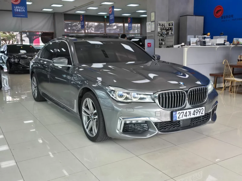 BMW 7-Series