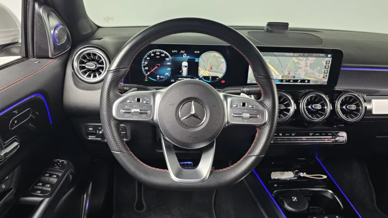 Mercedes-Benz GLB-Class