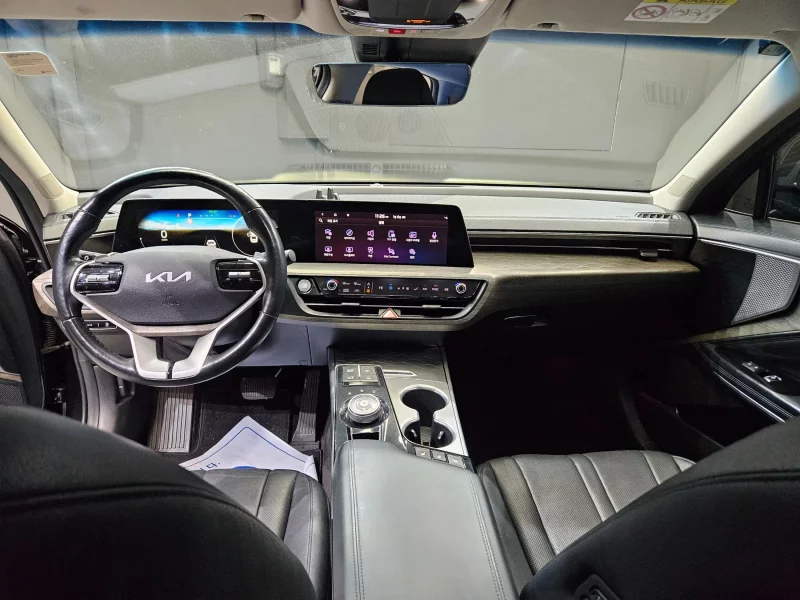 Kia K8
