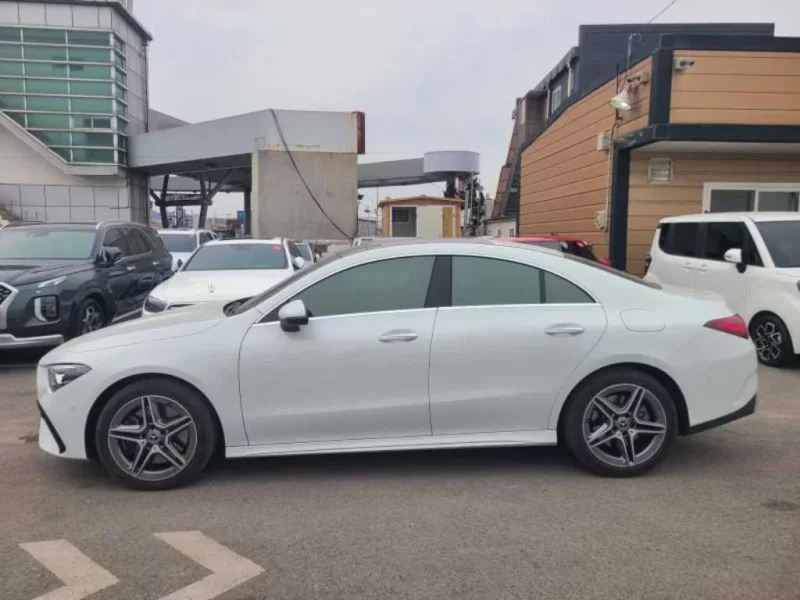 Mercedes-Benz CLA-Class