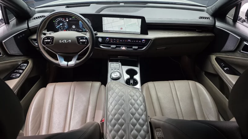 Kia K8