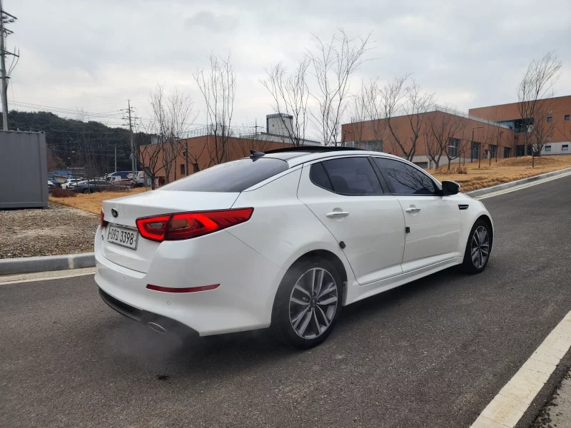 Kia K5