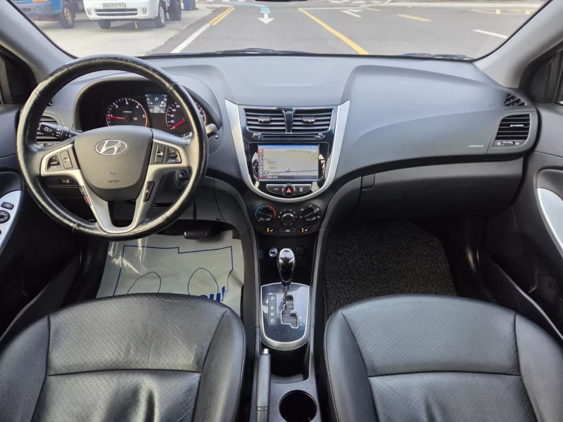 Hyundai Accent