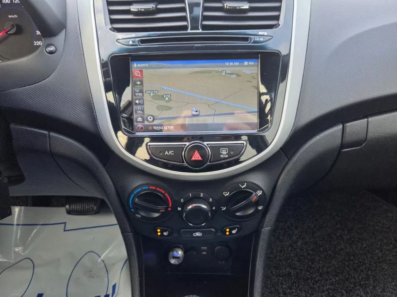 Hyundai Accent