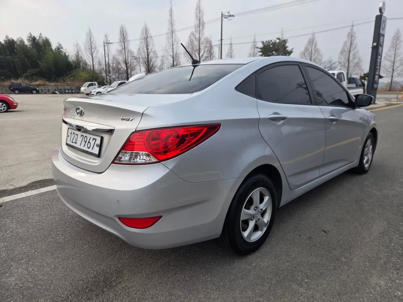 Hyundai Accent