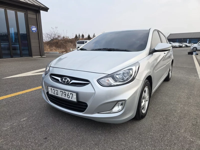 Hyundai Accent