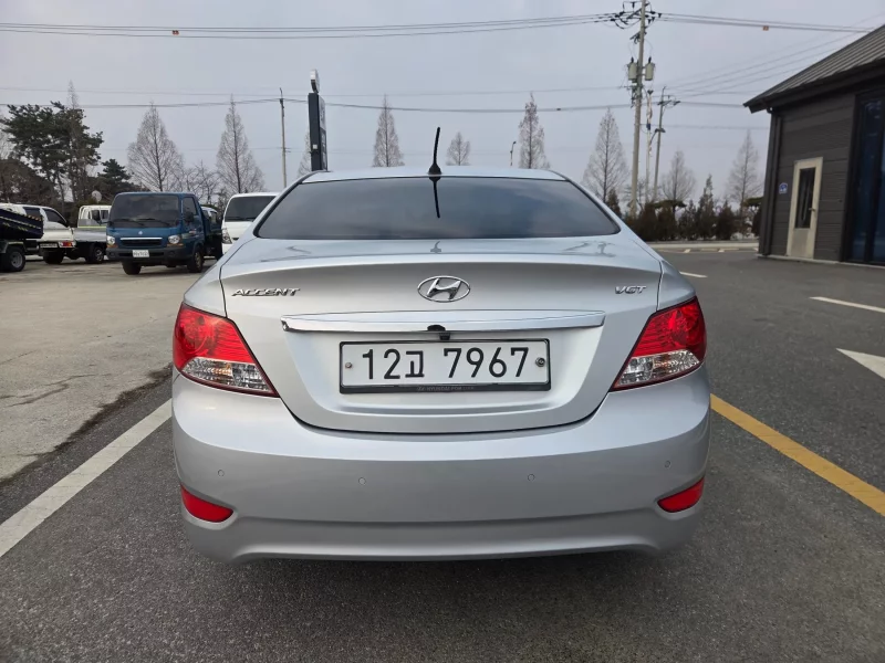 Hyundai Accent