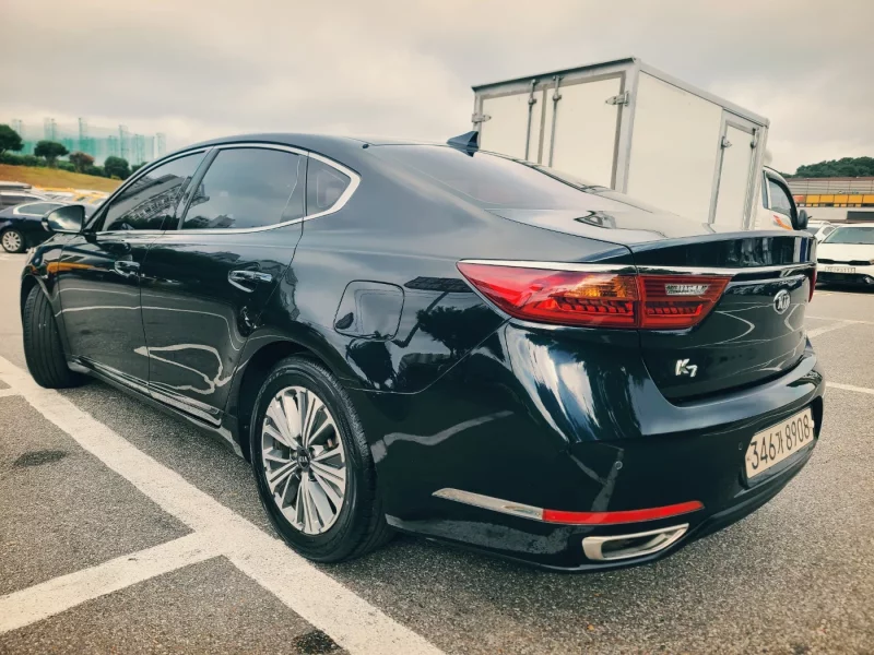 Kia K7