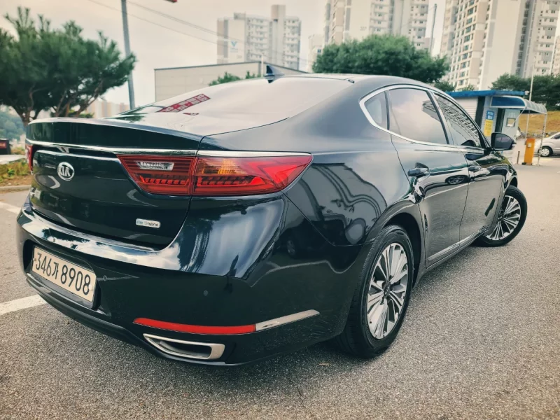 Kia K7
