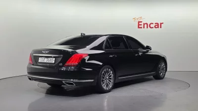 Genesis EQ900