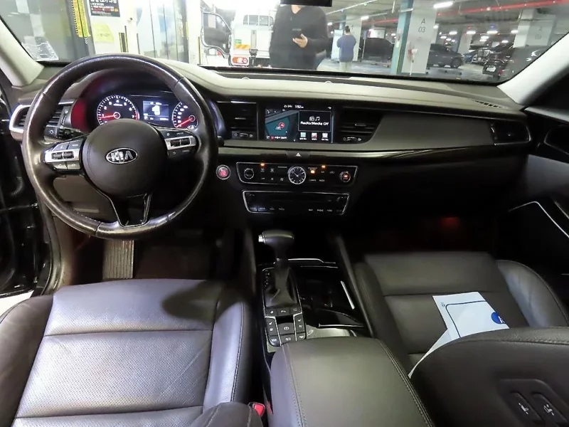 Kia K7
