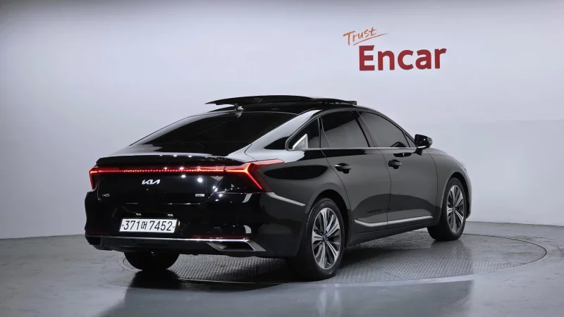 Kia K8