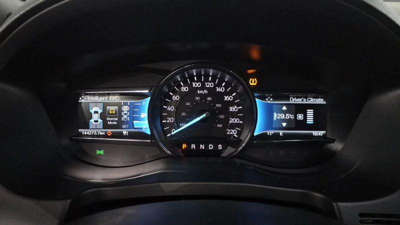 Ford EXPLORER