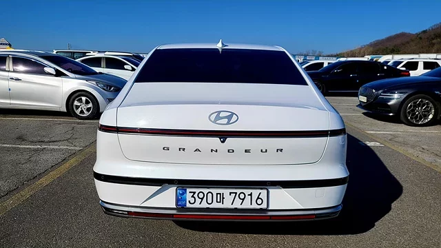 Hyundai Grandeur