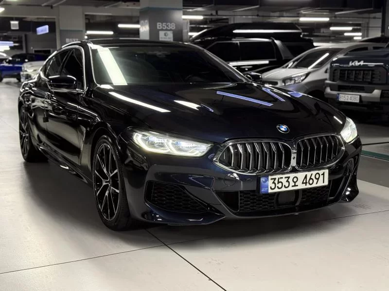 BMW 8-Series