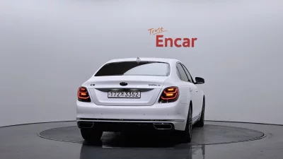 Kia K9