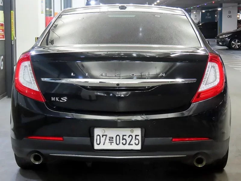 Lincoln MKS