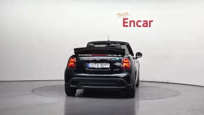 MINI Cooper Convertible