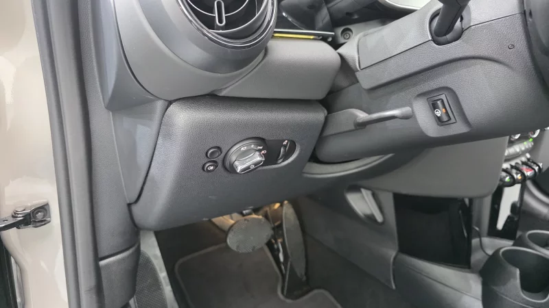 MINI Cooper Convertible