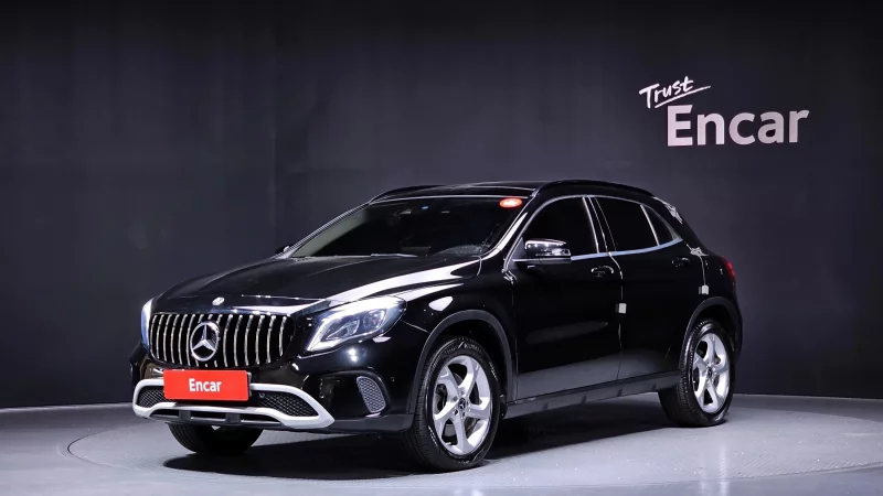 Mercedes-Benz GLA-Class