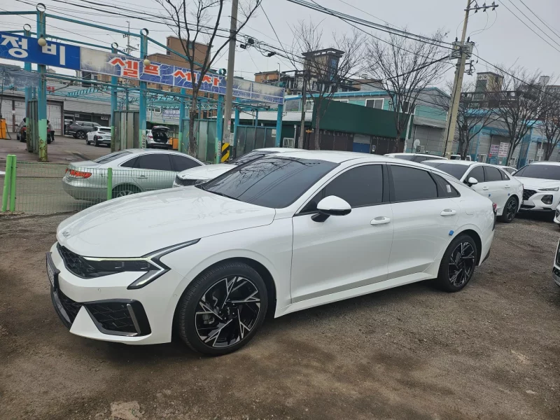 Kia K5