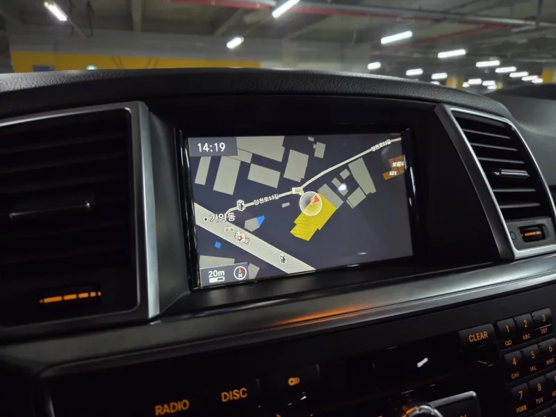 Mercedes-Benz M-class