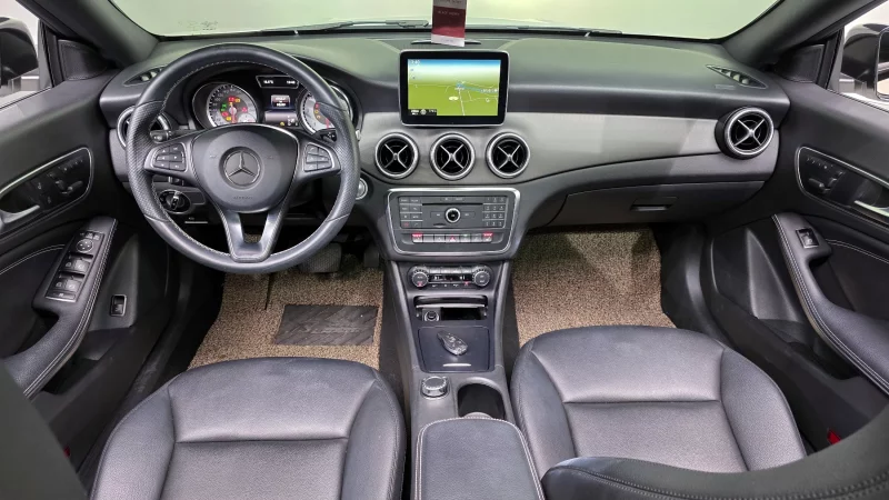 Mercedes-Benz CLA-Class