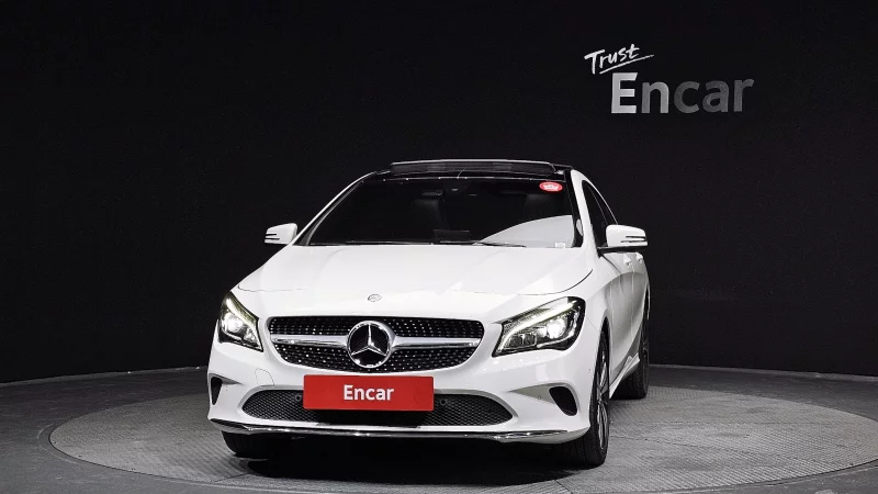 Mercedes-Benz CLA-Class