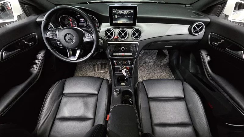 Mercedes-Benz CLA-Class