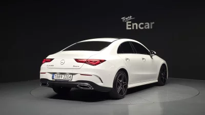 Mercedes-Benz CLA-Class