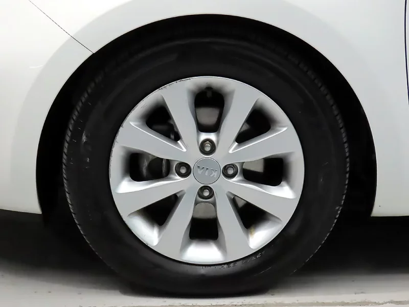 Kia pride