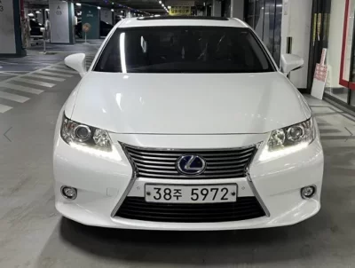 Lexus ES300h