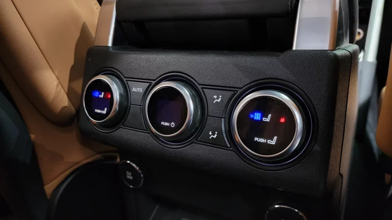 Land Rover DISCOVERY