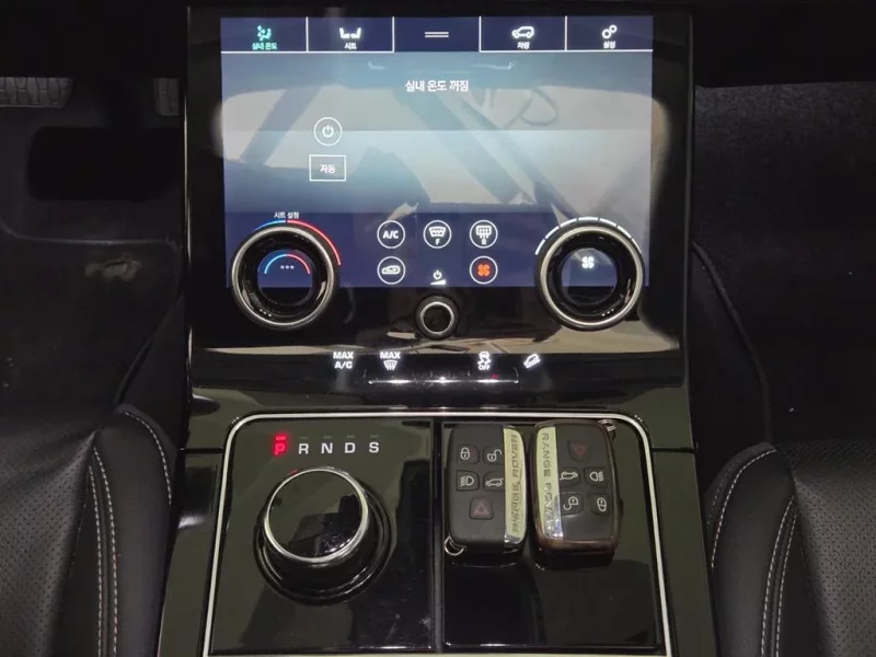 Land Rover RANGE ROVER VELAR