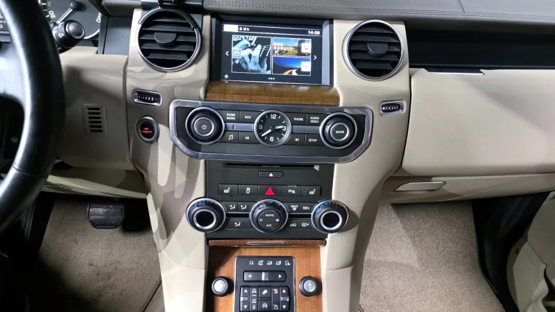 Land Rover DISCOVERY