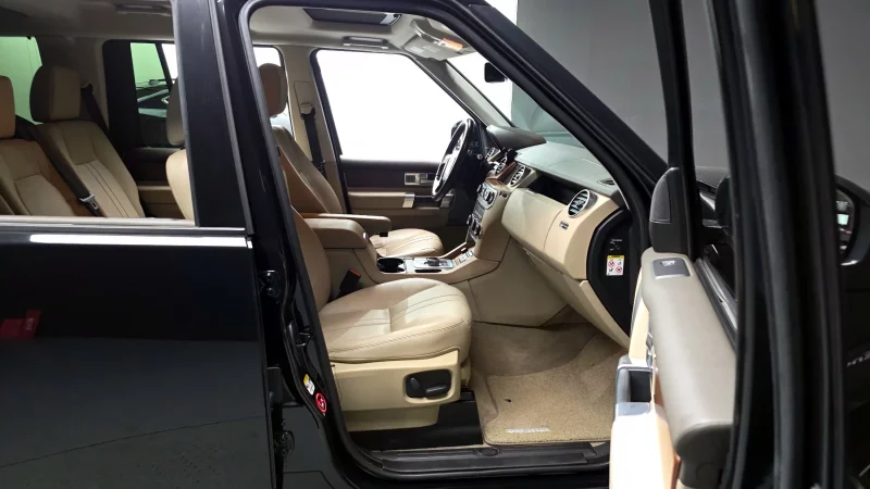 Land Rover DISCOVERY