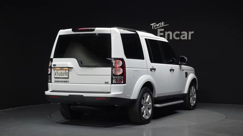 Land Rover DISCOVERY
