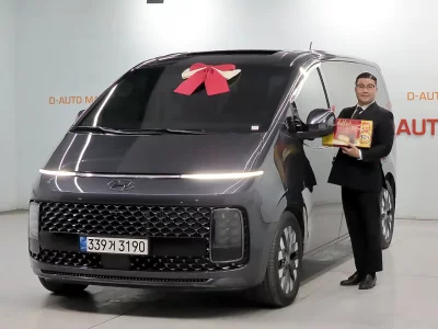 Hyundai Staria