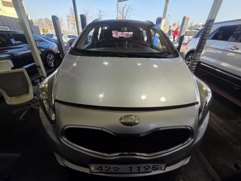 Kia Carens