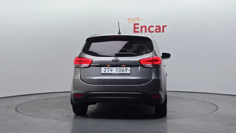 Kia Carens