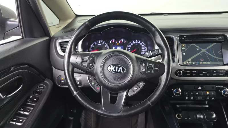 Kia Carens