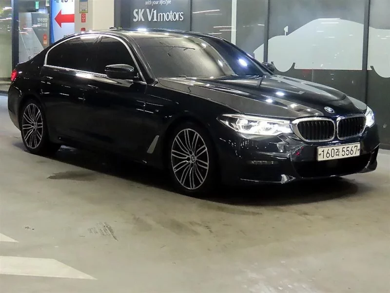 BMW 5-Series