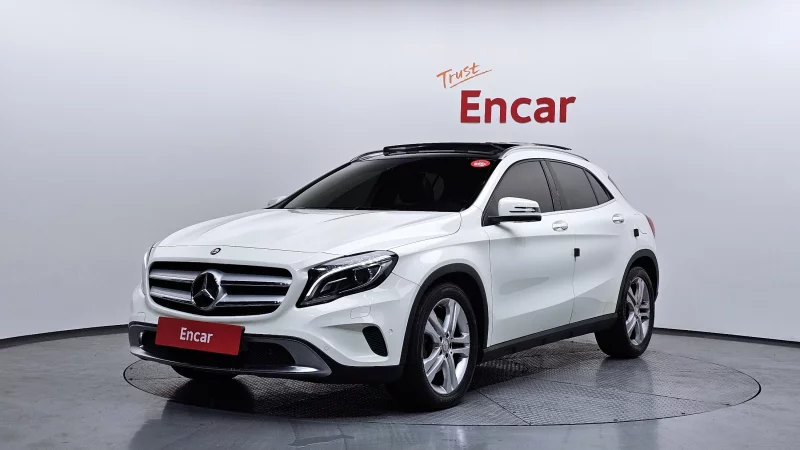 Mercedes-Benz GLA-Class